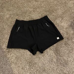 Vuori Dash Short